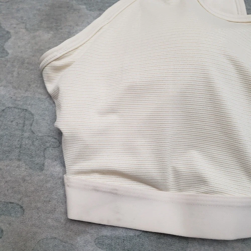 Nike Sports Bra Womens XL Beige Dri-Fit Pullover Running Fitness Gym Outdoors